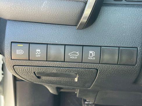 Used 2024 Toyota Camry SE w/ Audio Upgrade Package image 7