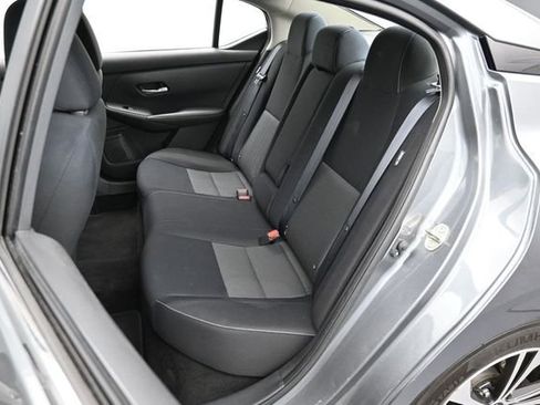 Used 2020 Nissan Sentra SV FWD image 25