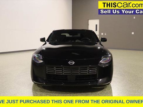 Used 2023 Nissan Z w/ Floor Mat Package RWD image 3