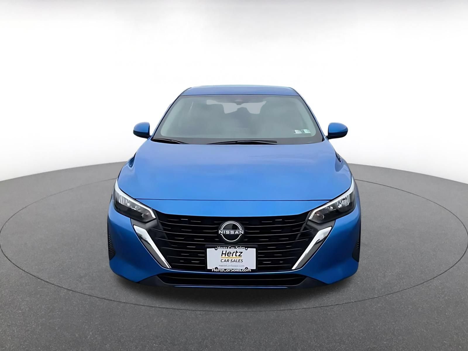 Used 2025 Nissan Sentra SV FWD image 4