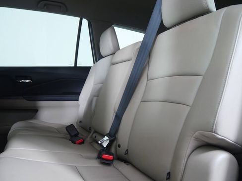 Used 2018 Honda Pilot EX-L image 16