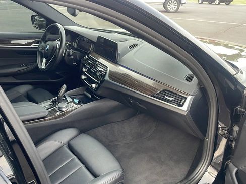 Used 2017 BMW 530i image 29