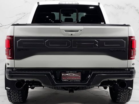 Used 2018 Ford F150 Raptor w/ Equipment Group 802A Luxury image 8