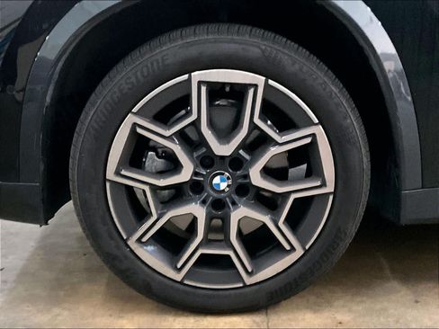 Used 2026 BMW X1 xDrive28i w/ Technology Package AWD/4WD image 12