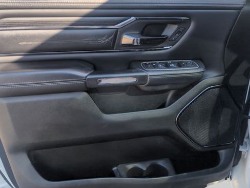 Used 2022 RAM 1500 Limited AWD/4WD image 9