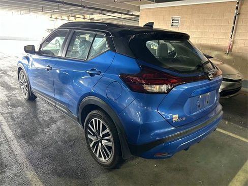 Used 2023 Nissan Kicks SR w/ SR Premium Package image 2