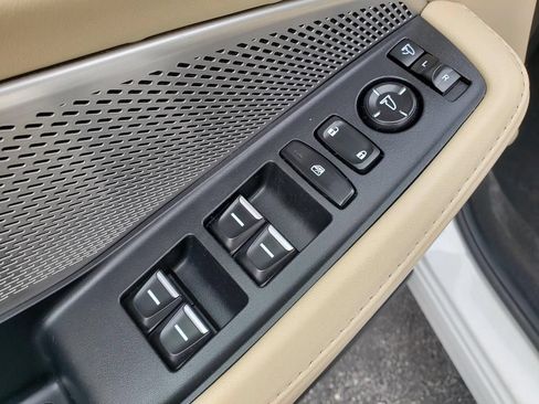 Used 2023 Acura MDX SH-AWD w/ Technology Package image 20