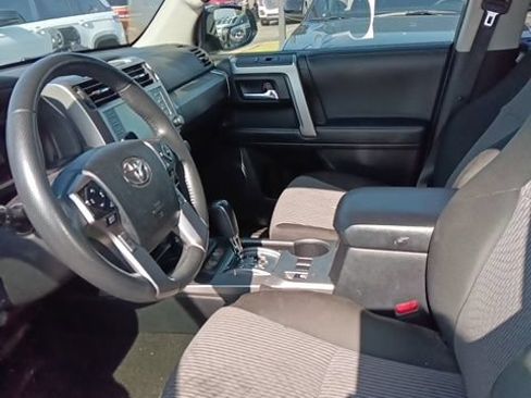 Used 2021 Toyota 4Runner SR5 AWD/4WD image 6
