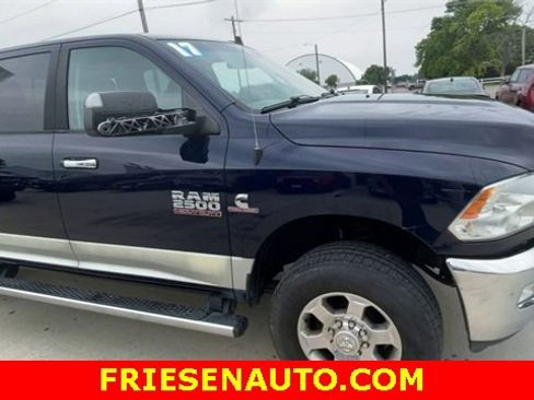 Used 2017 RAM 2500 Big Horn image 2