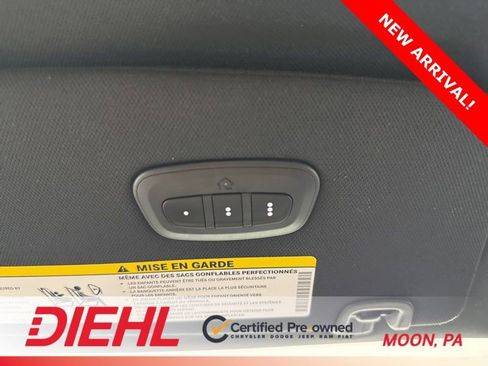 Used 2026 Chrysler Pacifica Limited w/ S Appearance Package image 41