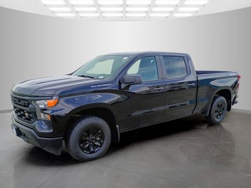 Used 2023 Chevrolet Silverado 1500 W/T w/ WT Value Package image 4