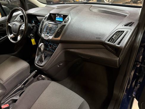 Used 2018 Ford Transit Connect XL FWD image 11