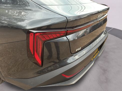 Used 2025 Kia K4 EX FWD image 40