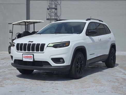 Used 2022 Jeep Cherokee Latitude Lux AWD/4WD image 4