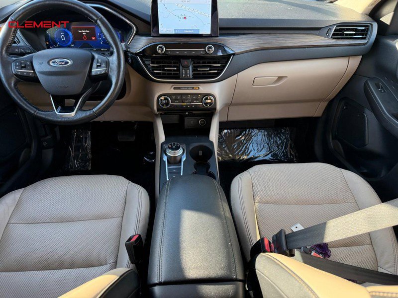 Used 2020 Ford Escape Titanium AWD/4WD image 13