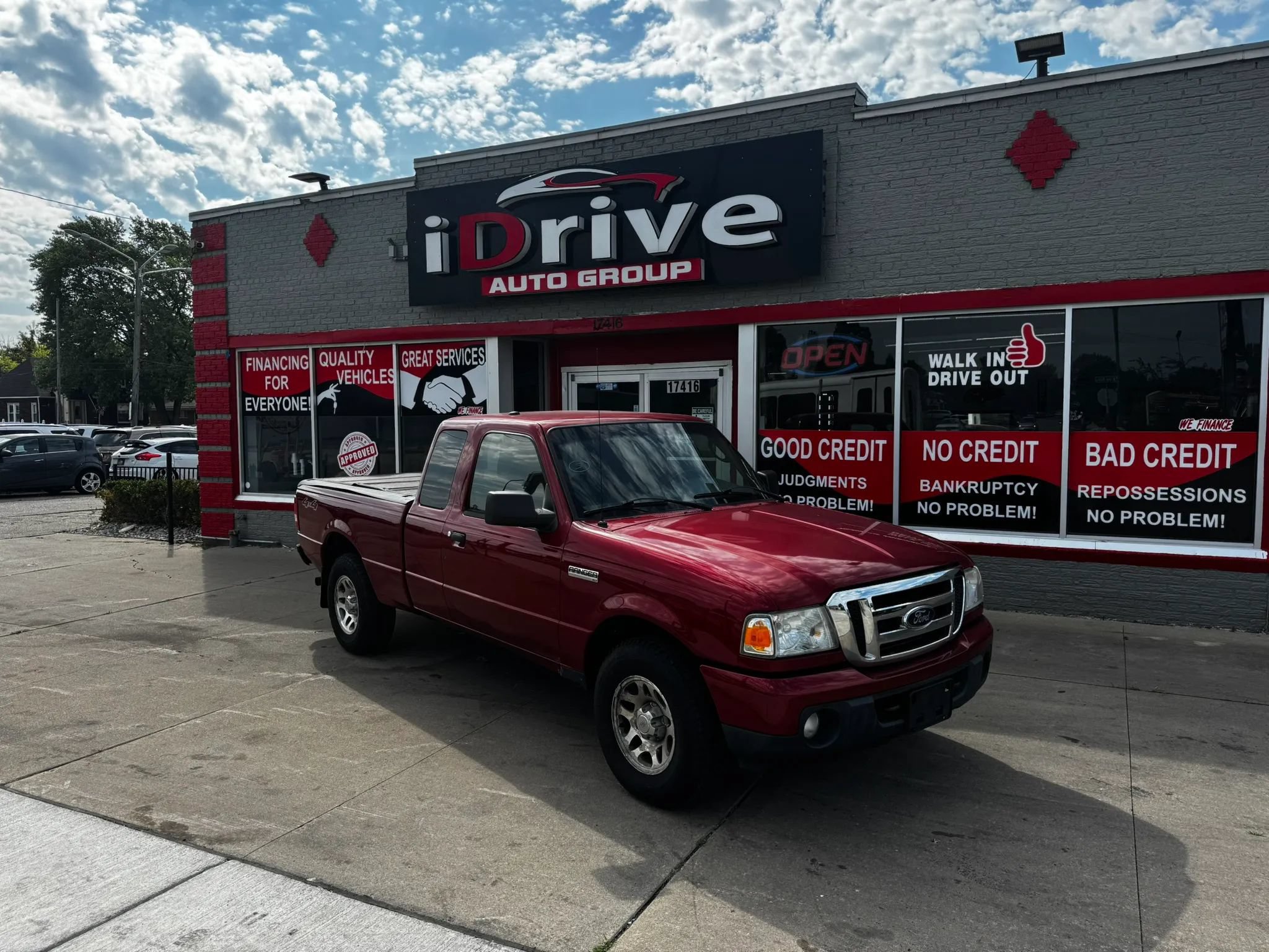 Used 2011 Ford Ranger XLT AWD/4WD image 1