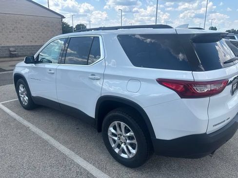 Used 2019 Chevrolet Traverse LT w/ LPO, Floor Liner Package AWD/4WD image 3