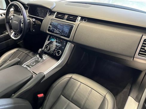 Used 2019 Land Rover Range Rover Sport HSE AWD/4WD image 32