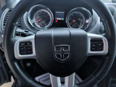 Used 2013 Dodge Grand Caravan R/T w/ Driver Convenience Group FWD image 14