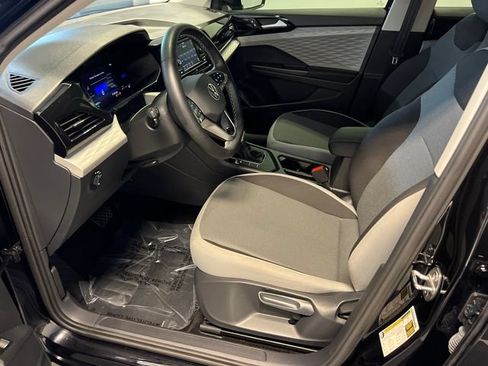 Certified 2024 Volkswagen Taos S FWD image 6