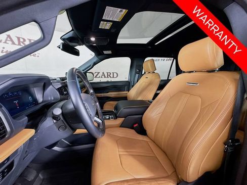 Certified 2024 Ford Expedition Platinum image 22