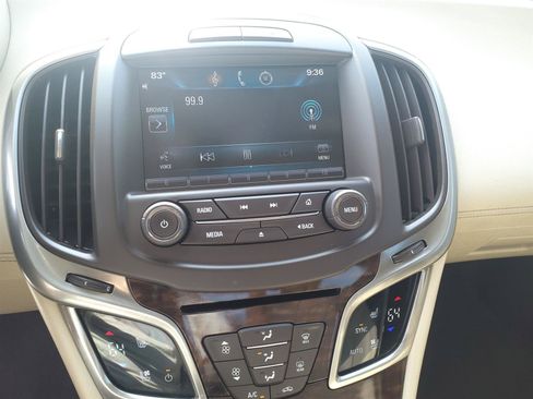Used 2014 Buick LaCrosse Premium FWD image 20