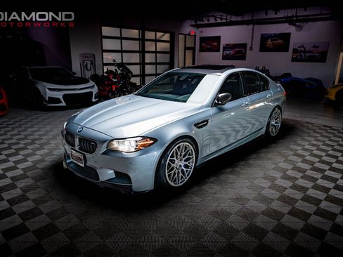Used 2015 BMW M5 image 58