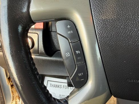 Used 2013 Chevrolet Suburban LT AWD/4WD image 10
