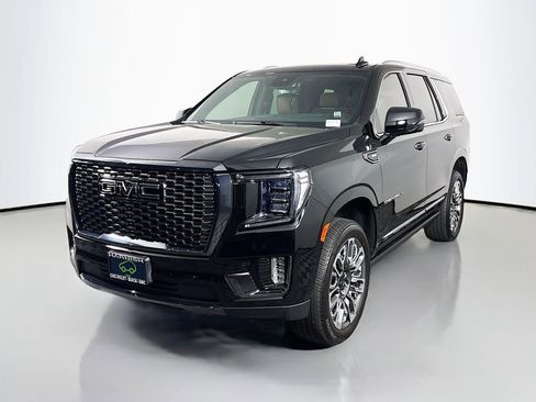 Certified 2024 GMC Yukon Denali Ultimate AWD/4WD image 3