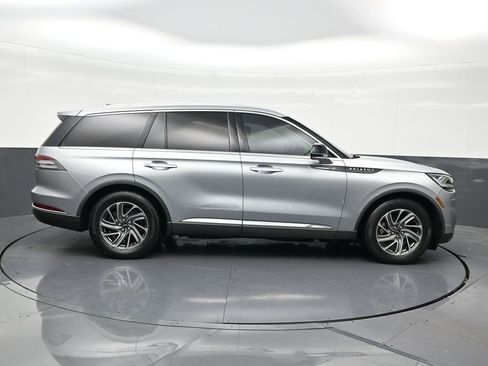Used 2021 Lincoln Aviator 2WD image 7