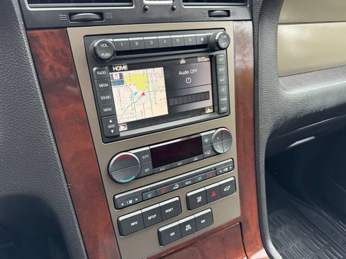 Used 2012 Lincoln Navigator L 4WD image 26
