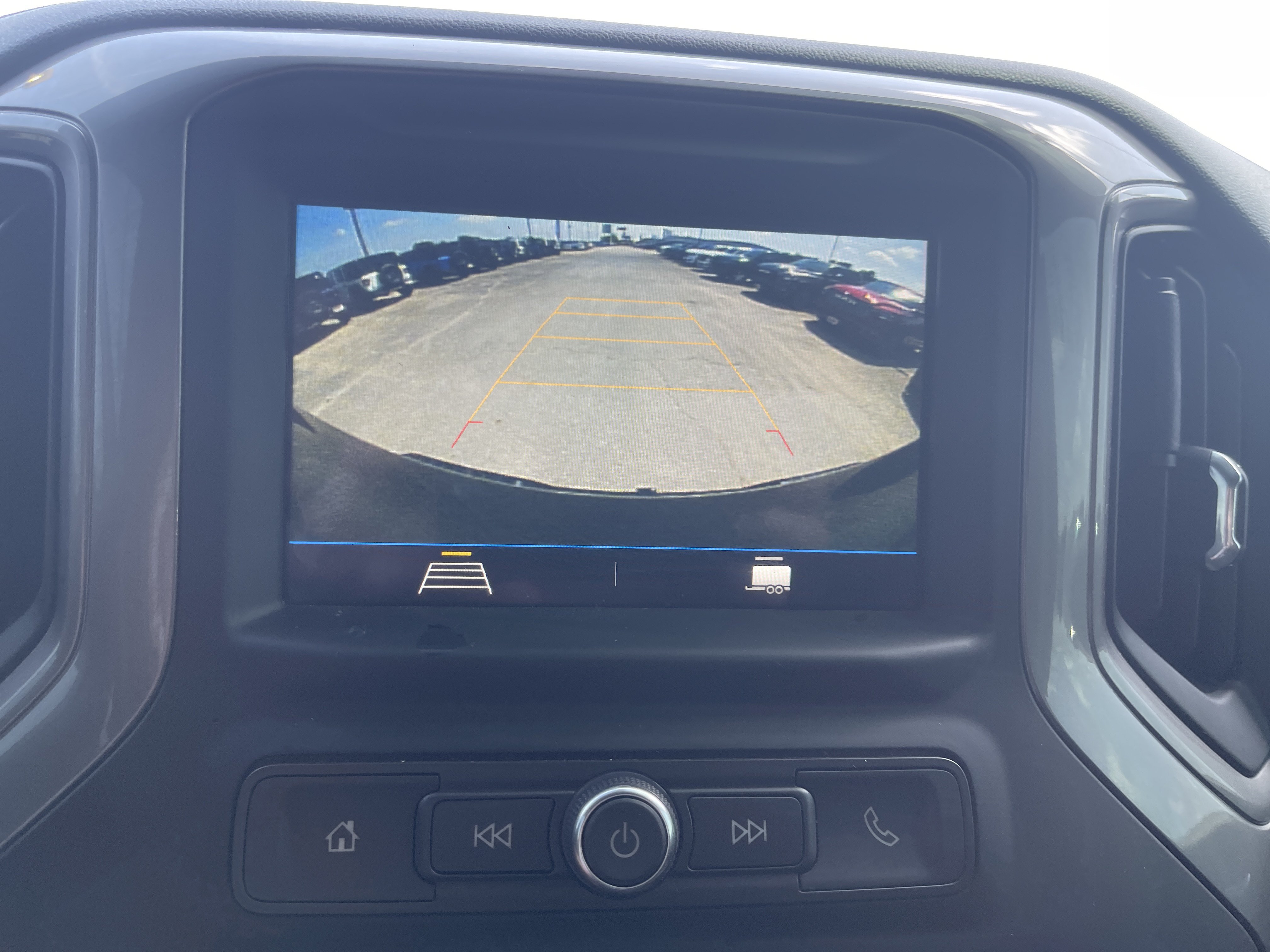 Used 2019 Chevrolet Silverado 1500 Custom w/ Custom Value Package RWD image 33