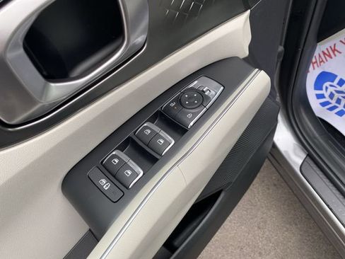 New 2025 Kia Sorento EX image 35