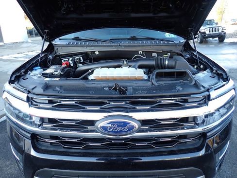 Certified 2023 Ford Expedition Max Limited image 12
