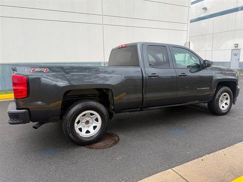 Used 2017 Chevrolet Silverado 1500 W/T w/ WT Convenience Package AWD/4WD image 13