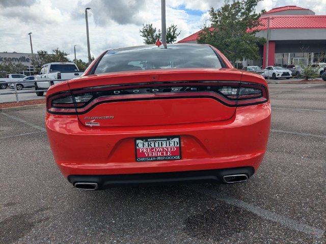Used 2023 Dodge Charger SXT RWD image 4