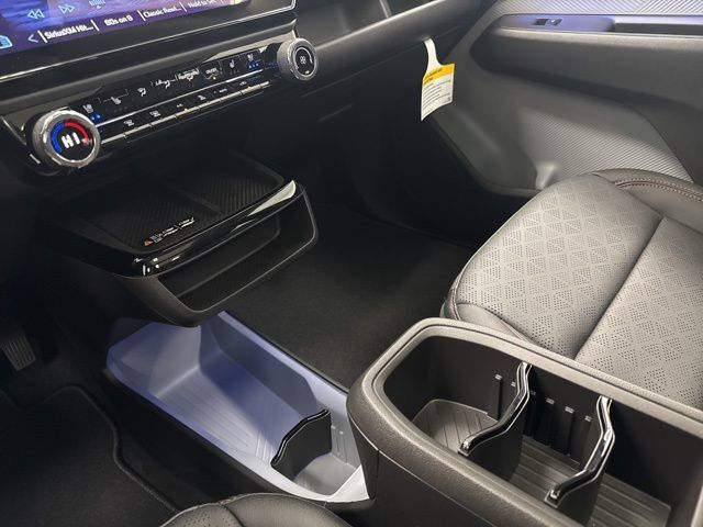 New 2027 Chevrolet Bolt RS w/ Technology Package FWD image 19