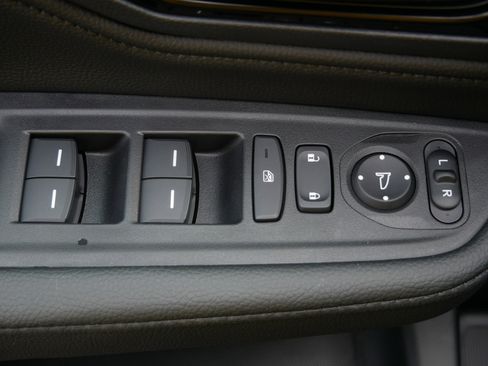 New 2026 Honda Odyssey Touring image 13