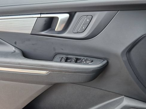 Certified 2026 Buick Enclave Preferred FWD image 29