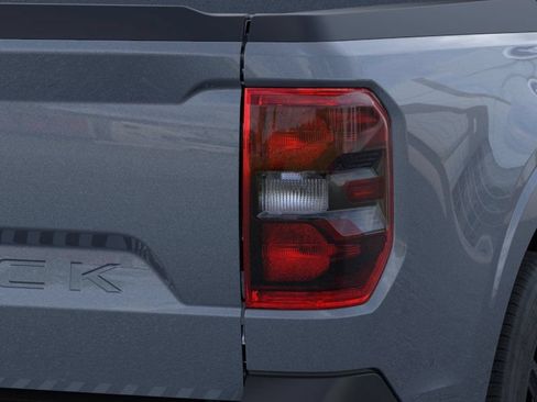 New 2025 Ford Maverick XLT w/ Black Appearance Package AWD/4WD image 22