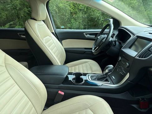 Used 2015 Ford Edge SEL w/ Equipment Group 201A AWD/4WD image 11