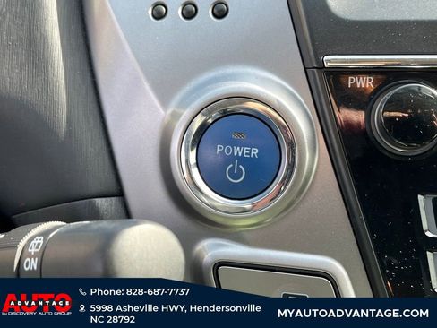 Used 2015 Toyota Prius V Three image 12