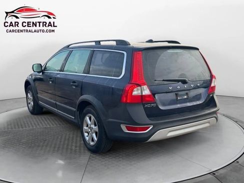 Used 2011 Volvo XC70 3.2 image 3