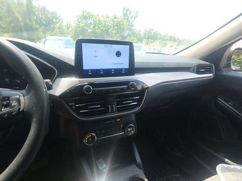 Used 2020 Ford Escape SE FWD image 7