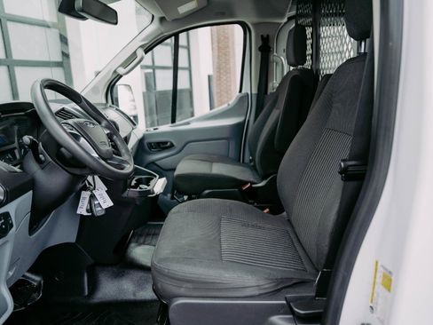 Used 2019 Ford Transit 250 130 Low Roof w/ Exterior Upgrade Package image 11