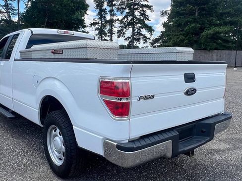 Used 2013 Ford F150 XL w/ Mid Equipment Group RWD image 3