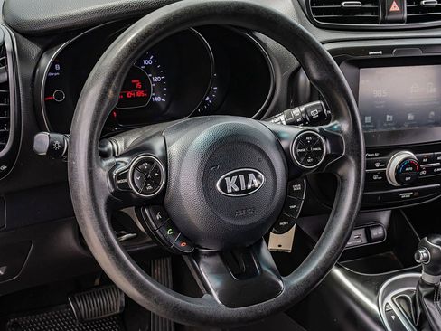 Used 2018 Kia Soul + FWD image 24