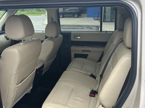 Used 2017 Ford Flex SEL w/ Equipment Group 202A AWD/4WD image 13
