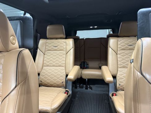 Used 2021 Cadillac Escalade ESV Sport w/ Driver Assist Tech Package image 22