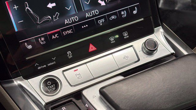 Used 2024 Audi Q8 e-tron Premium Plus w/ Premium Plus Package AWD/4WD image 44